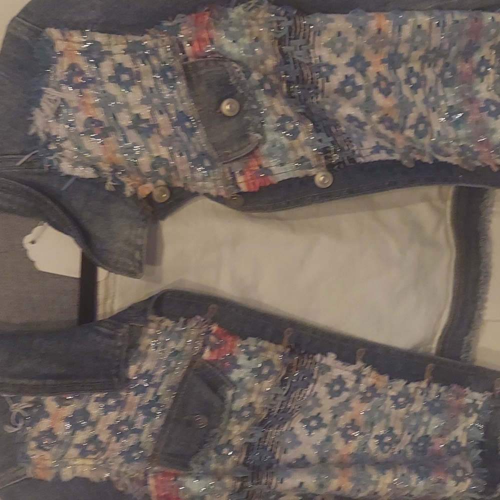 Remy Brook Jacket - Picture 5 of 6